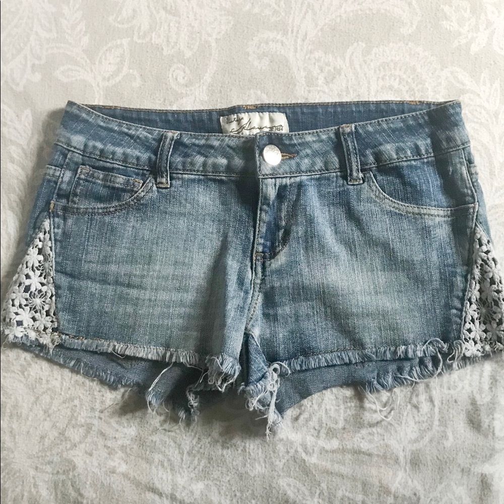 VINTAGE HAVANA // denim side lace shorts